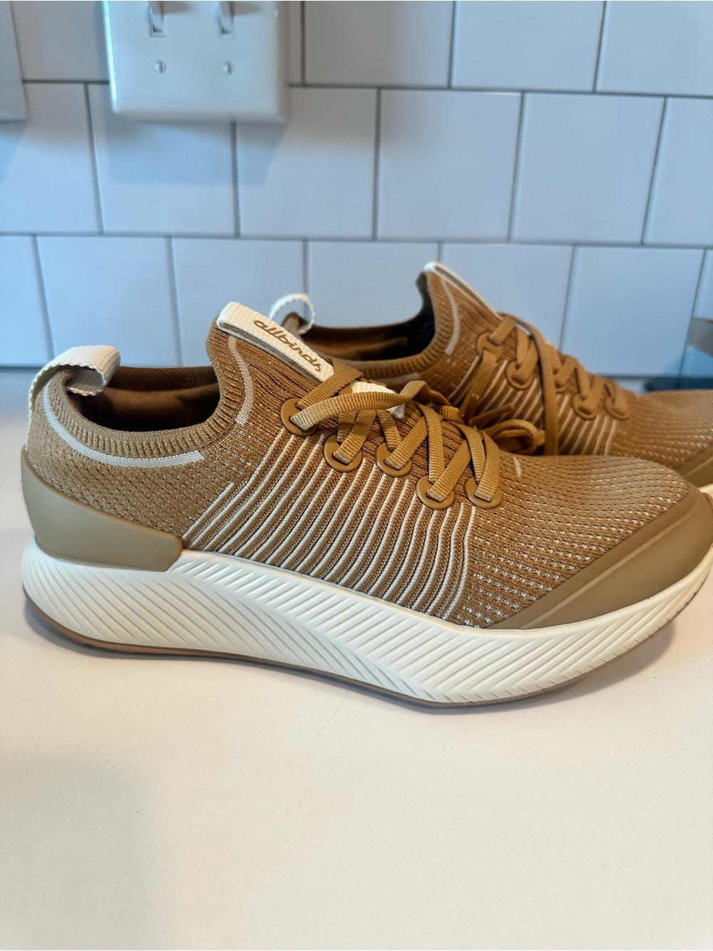NEW Allbirds Tree Glider, womens 8, caramel